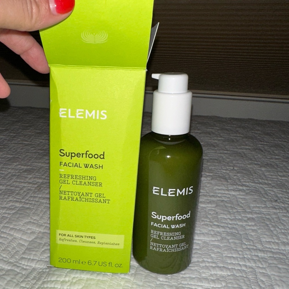 Elemis Superfood Facial Wash